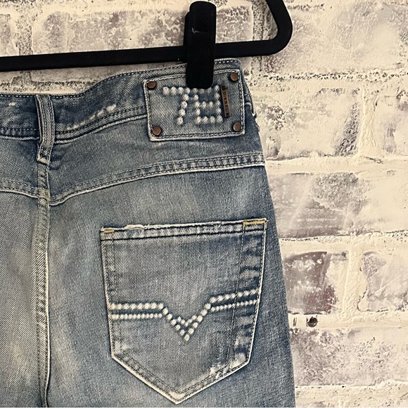 Diesel | Y2K Floyd Distressed Low Rise Baggy Boyfriend Jean - Picture 5 of 6